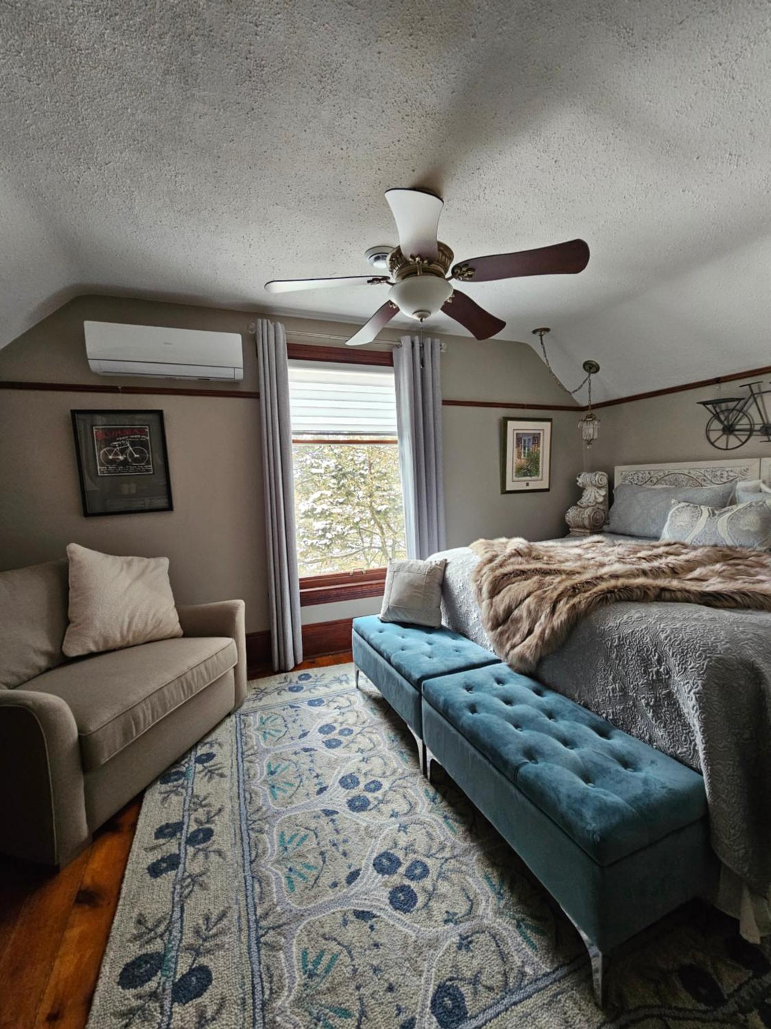 The Walnut Grove Bnb Harrow Eksteriør bilde