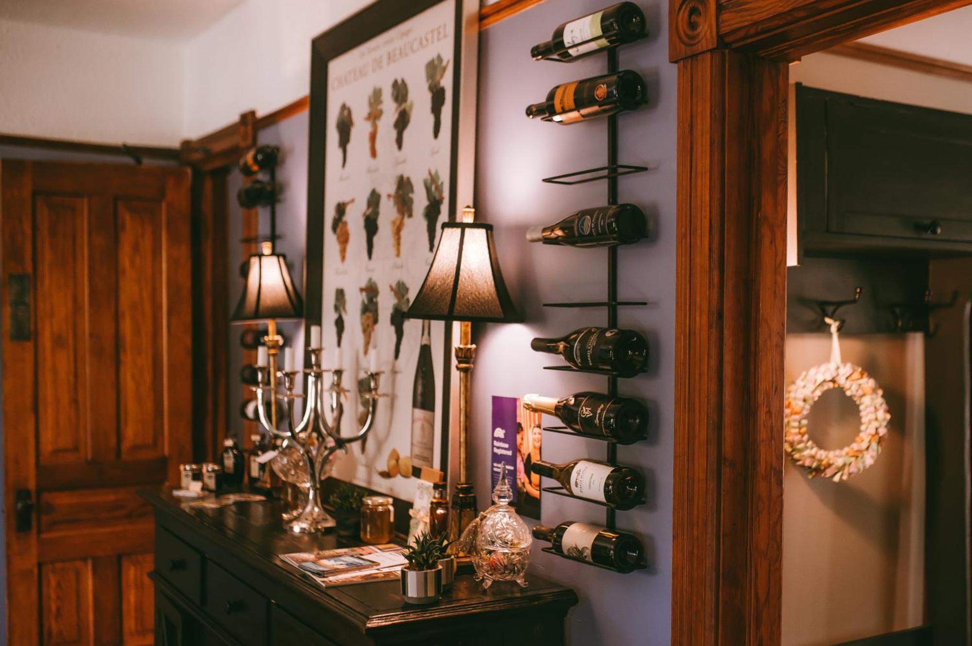 The Walnut Grove Bnb Harrow Eksteriør bilde