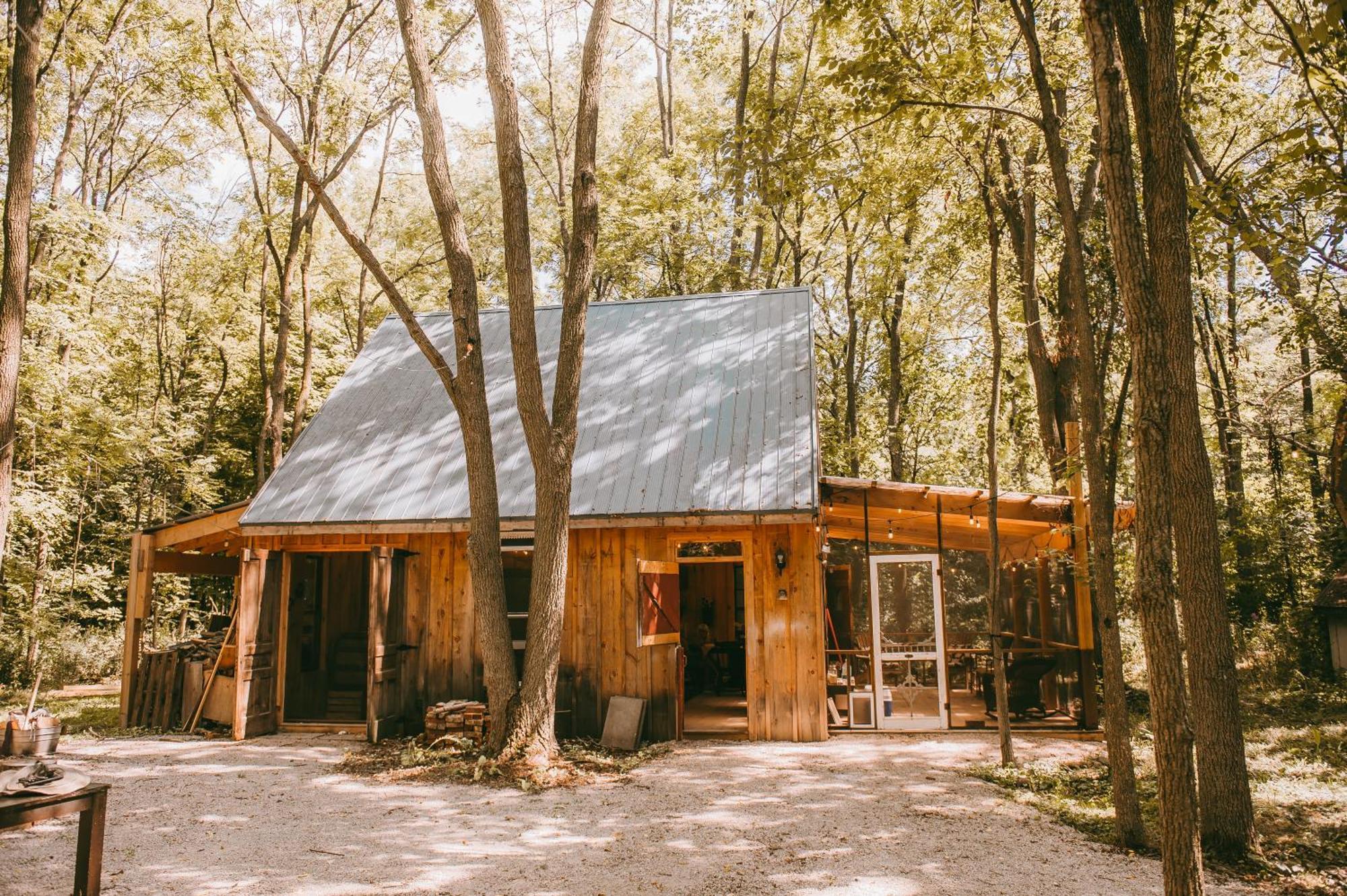 The Walnut Grove Bnb Harrow Eksteriør bilde
